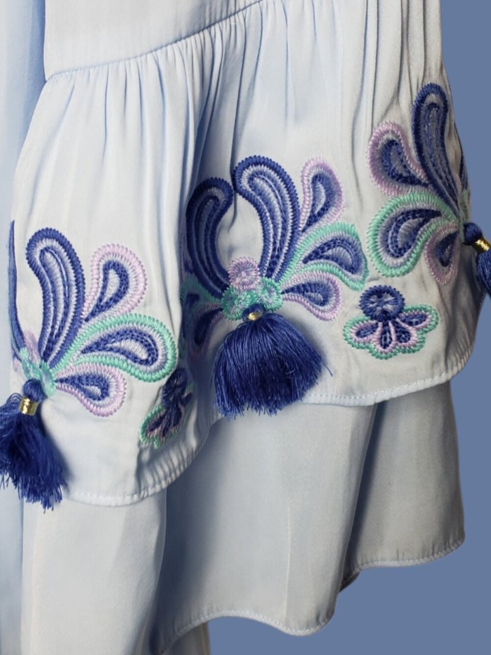Lilly Pulitzer Off-Shoulder Top W/Embroidered Bell Sleeves & Tassels Blue Small - Picture 8 of 11